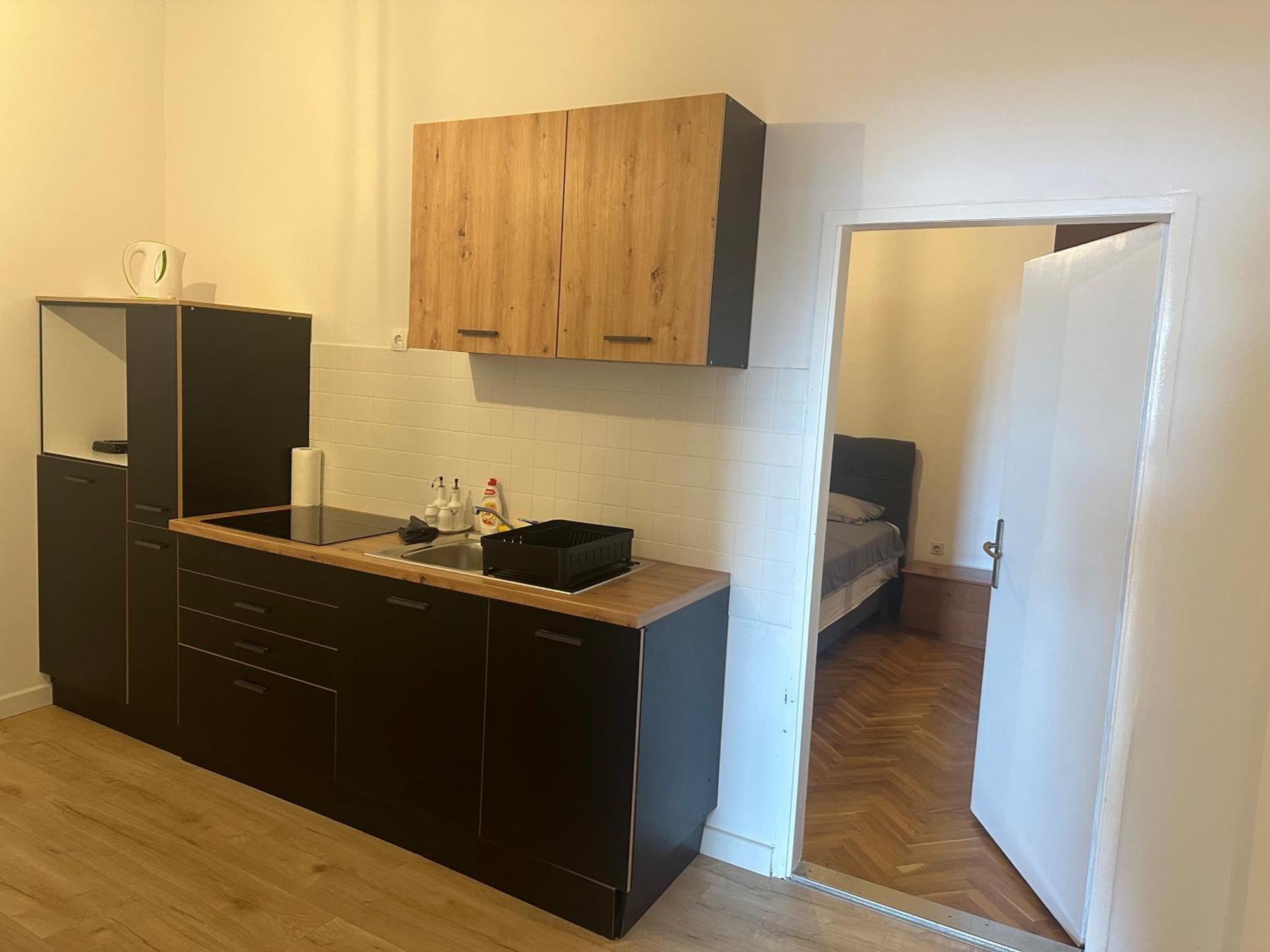 Navis City Apartments Pula Exterior foto